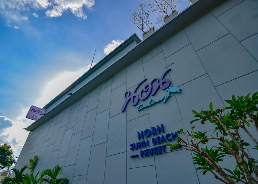 Phuket Province Choeng Thale Front of property