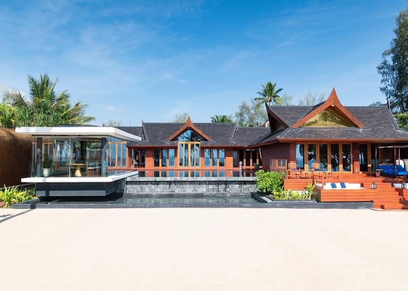 Phang Nga Province Takua Thung Exterior