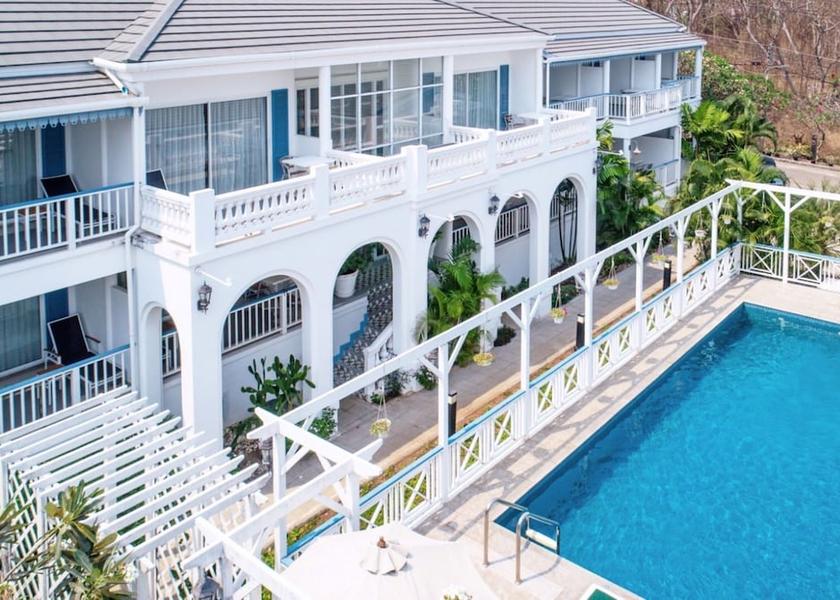 Chonburi Province Ko Sichang Outdoor pool