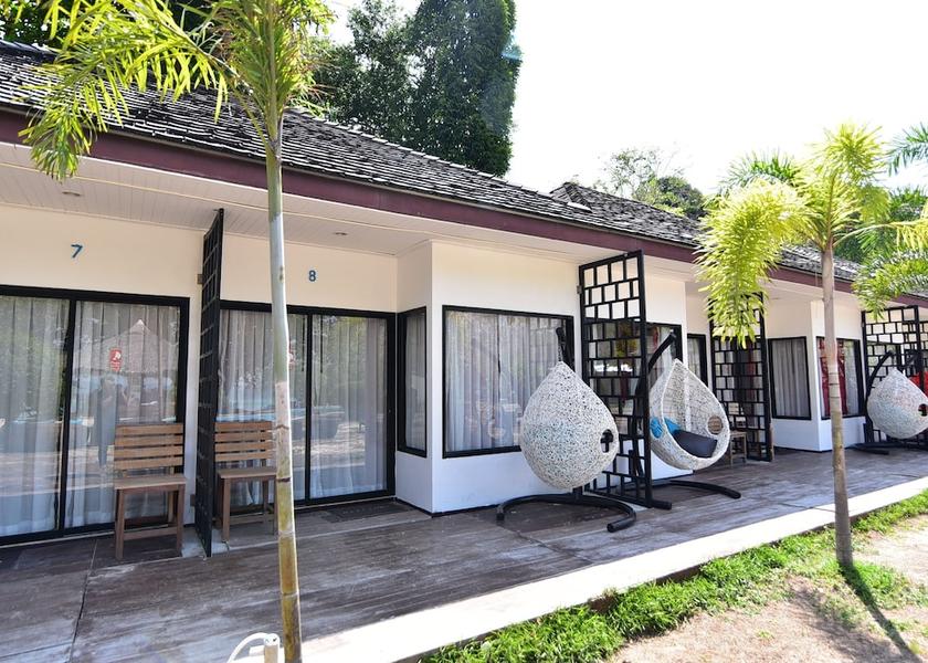 Trang Province Ko Kradan Room