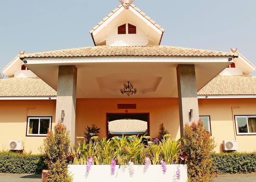 Chiang Mai Province San Sai Exterior