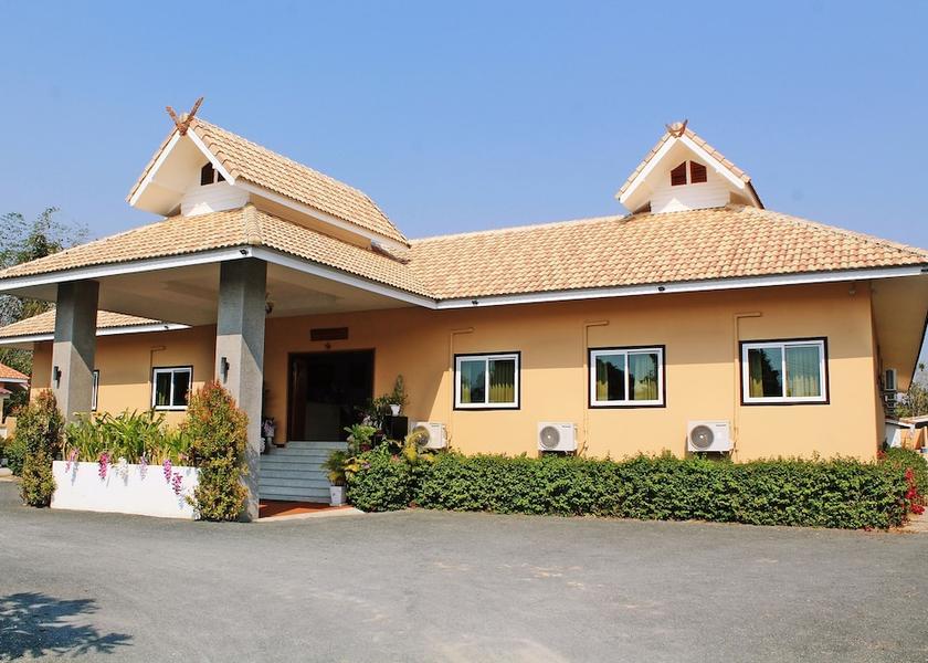 Chiang Mai Province San Sai Exterior