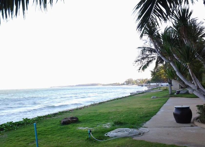 Prachuap Khiri Khan Pranburi Beach