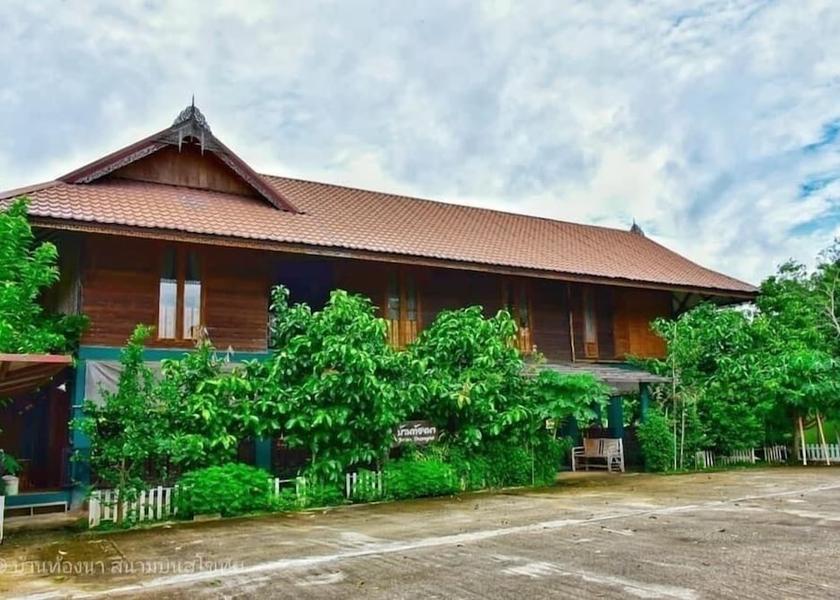 Sukhothai Province Sawankhalok Front of property