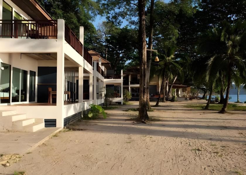 Trat Province Ko Chang Hotel Exterior