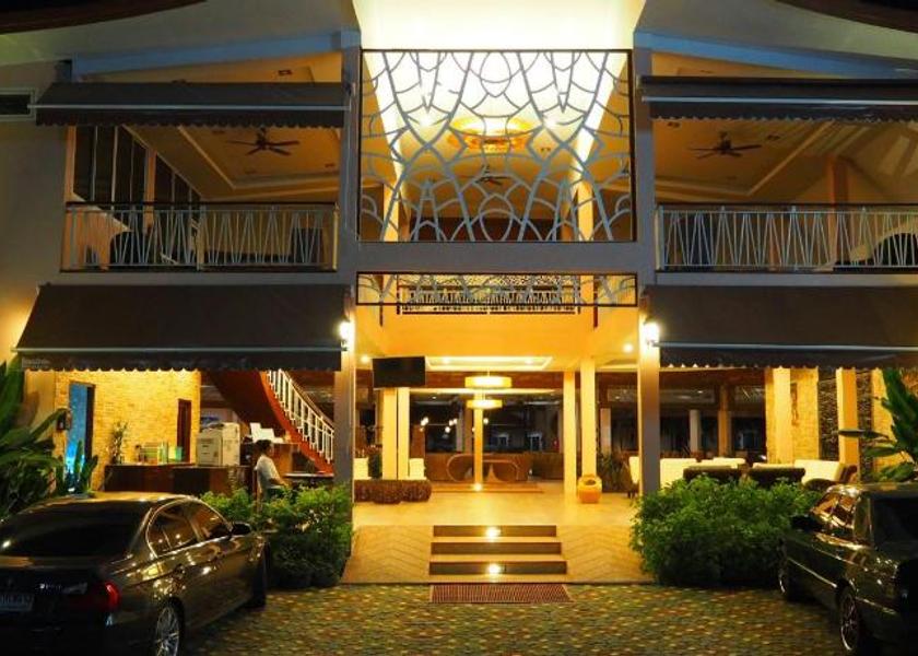 Phuket Province Choeng Thale Entrance