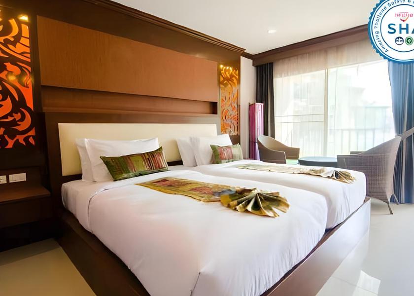 Phuket Province Choeng Thale Family Suite Pool View