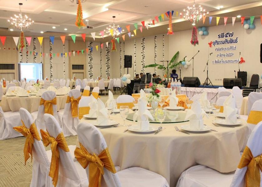 Prachuap Khiri Khan Prachuap Khiri Khan Meeting Room