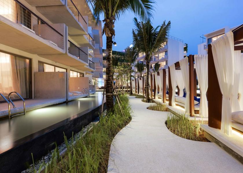 Phuket Choeng Thale Exterior Detail