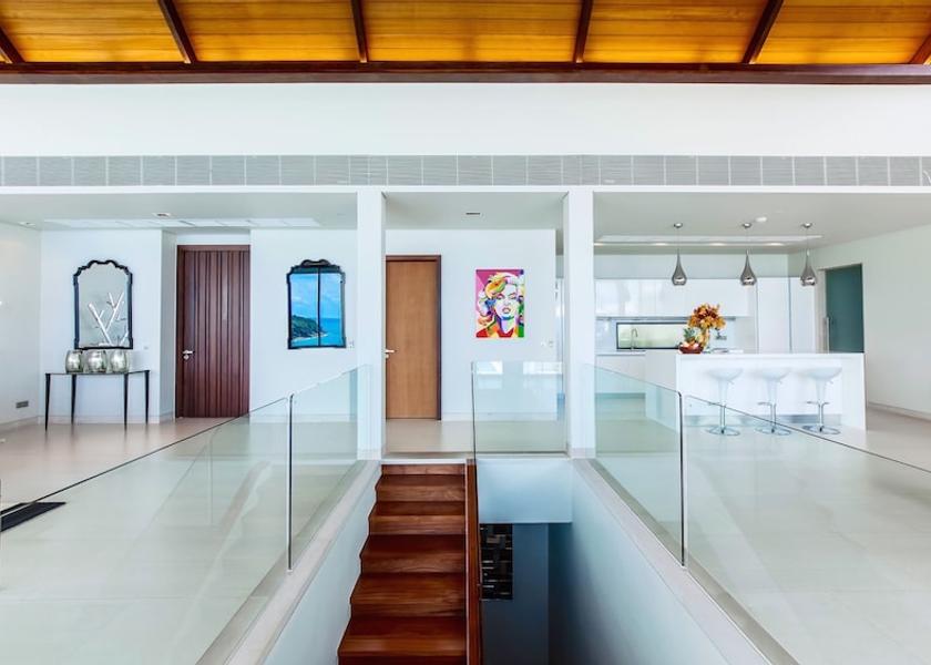 Phuket Sa Khu Interior Entrance