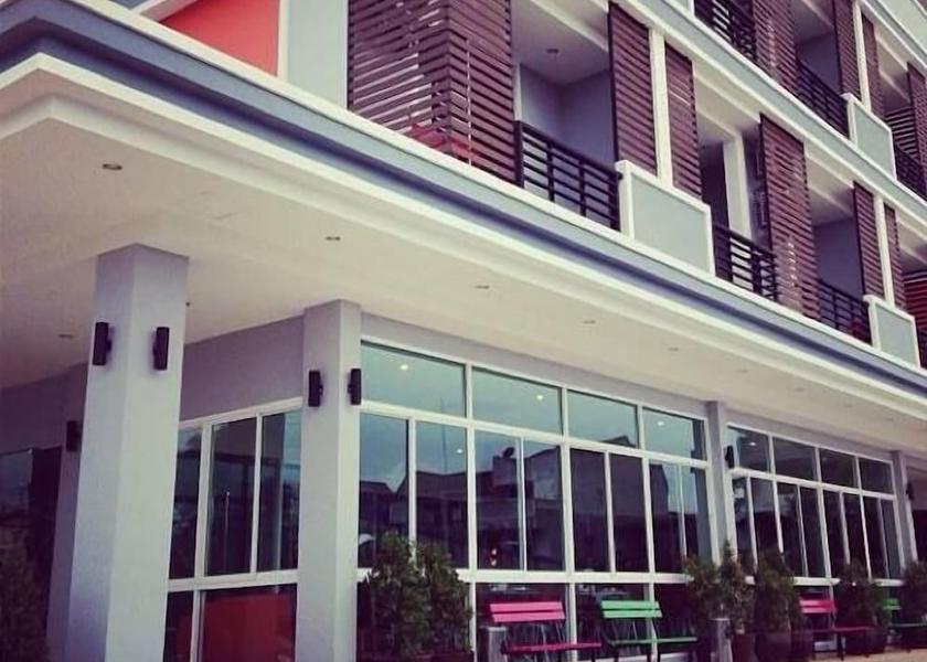 Nakhon Si Thammarat Province Lam Thap Property entrance