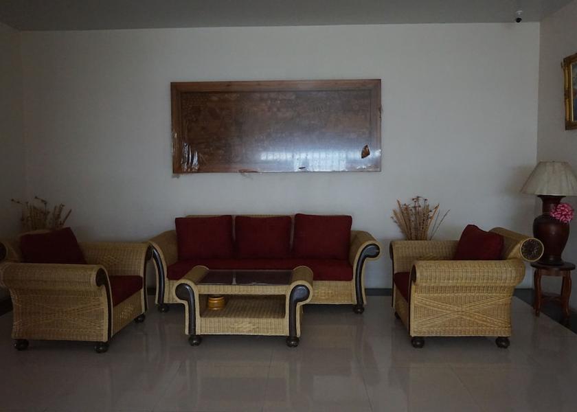 Nakhon Phanom Province That Phanom Lobby sitting area