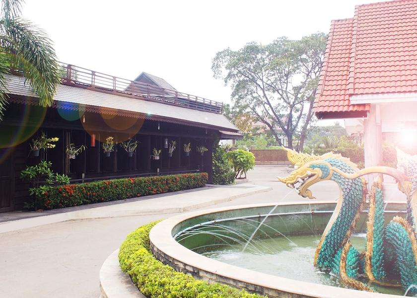 Sakon Nakhon Sakon Nakhon Fountain