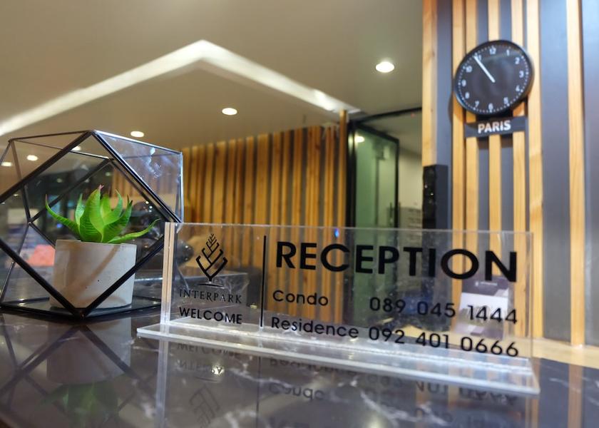 Chonburi pluak daeng Reception