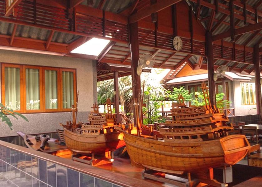 Samut Songkhram Samut Songkhram Interior Entrance