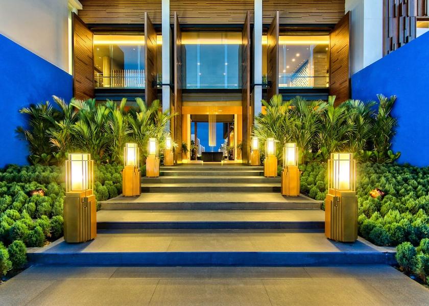 Prachuap Khiri Khan Cha-am Interior Entrance