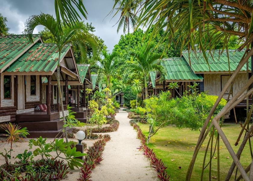 Surat Thani Koh Phangan Facade