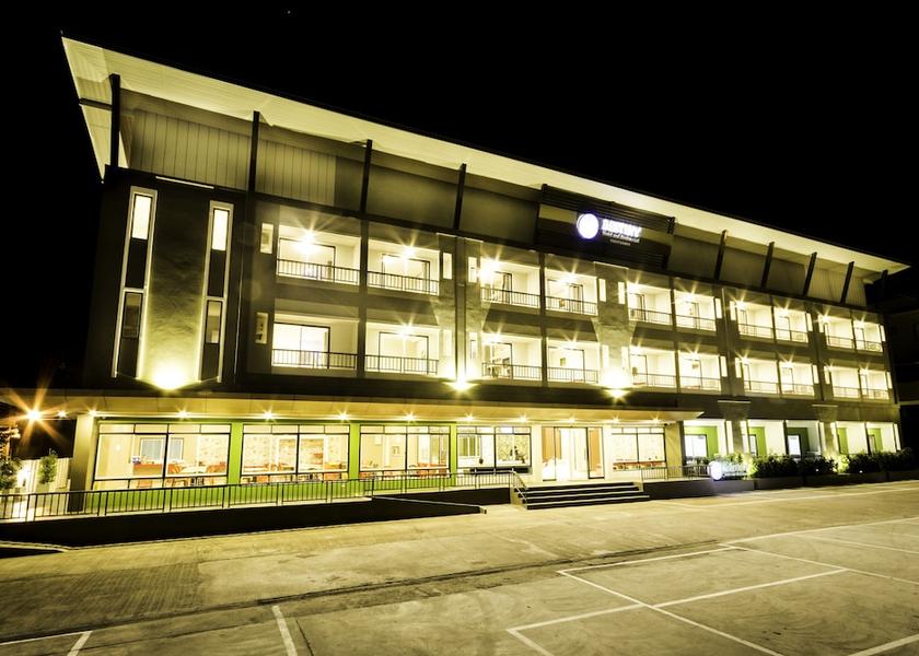 Phetchabun Province Nong Phai Front of property - evening/night