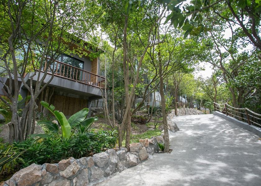 Surat Thani Koh Tao Exterior Detail