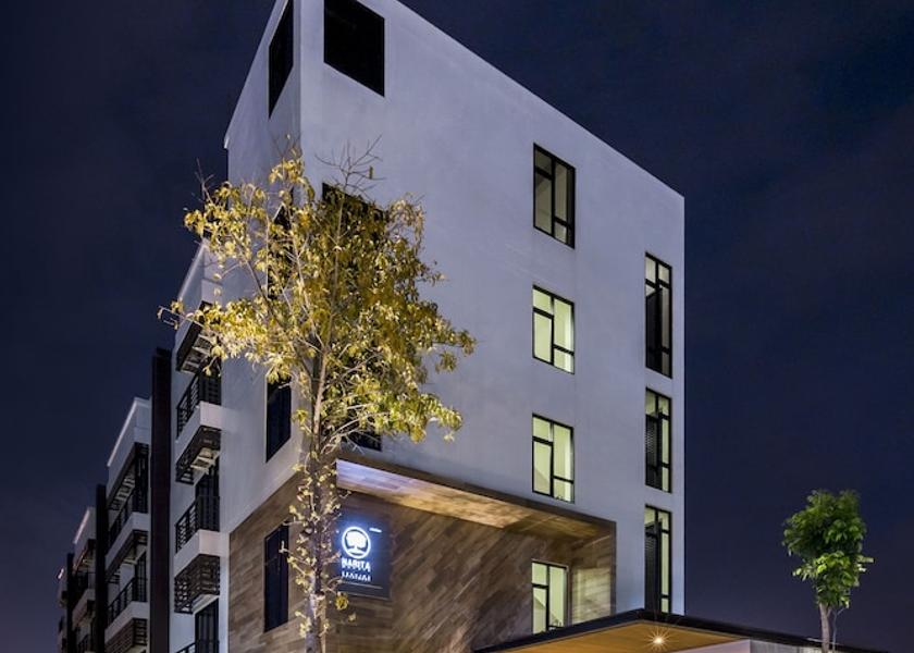 Chonburi Chonburi Entrance