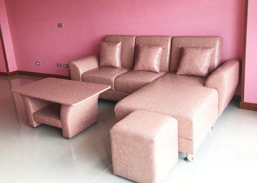 Phra Nakhon Si Ayutthaya Province Nakhon Luang Living room