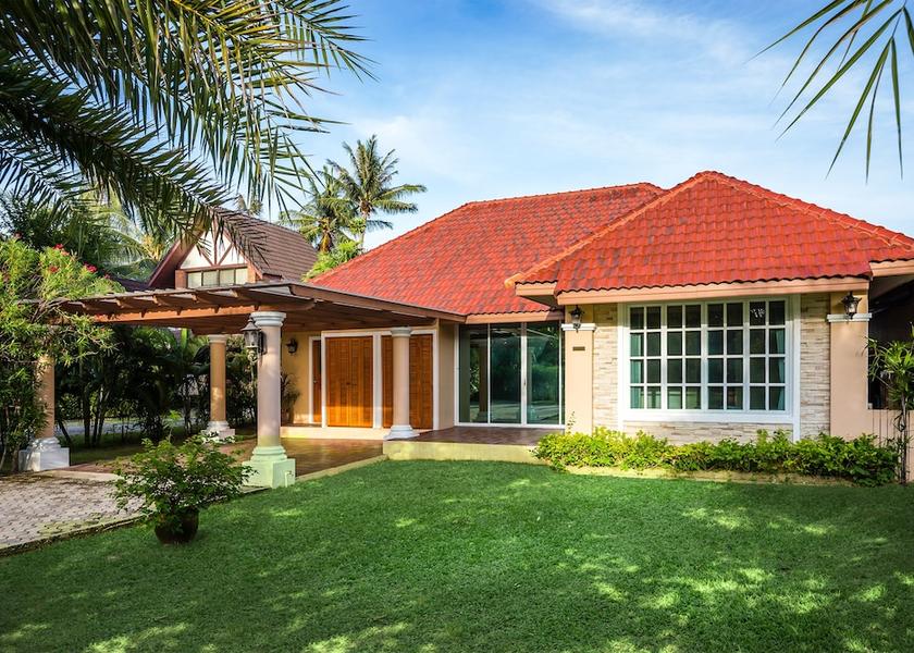 Phuket Province Rawai Room