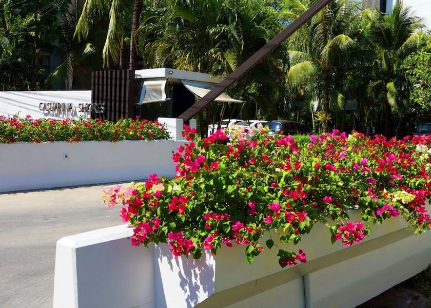 Phuket Choeng Thale Entrance