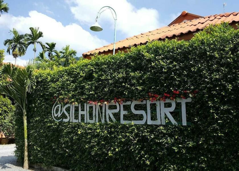 Nakhon Si Thammarat Sichon Facade