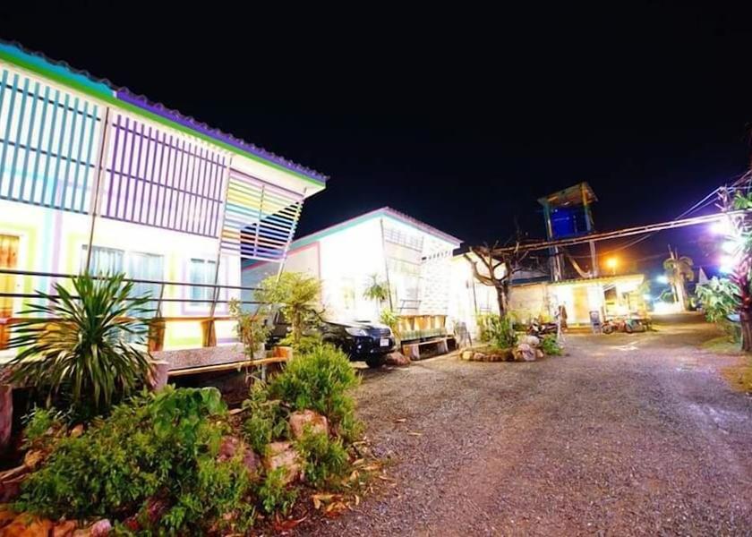 Chanthaburi Tha Mai Interior Entrance