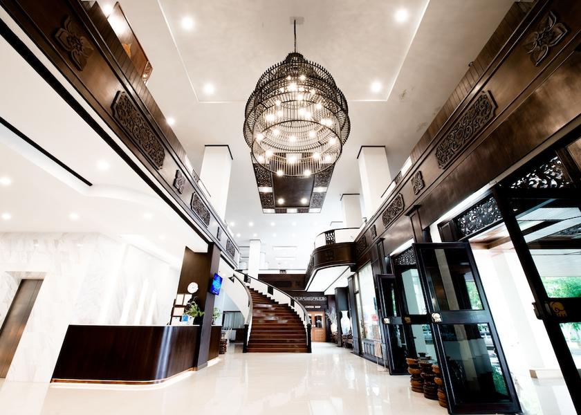 Phrae Phrae Reception