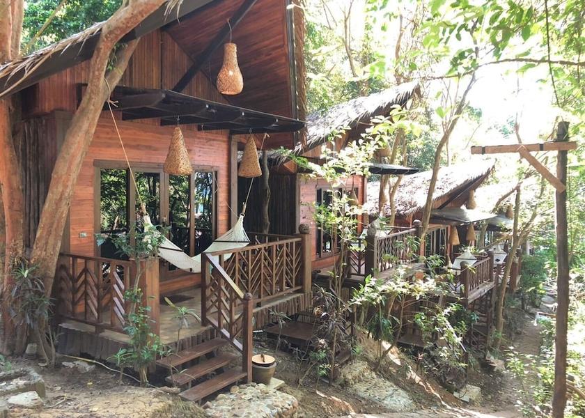 Krabi Province Ko Phi Phi Terrace/patio