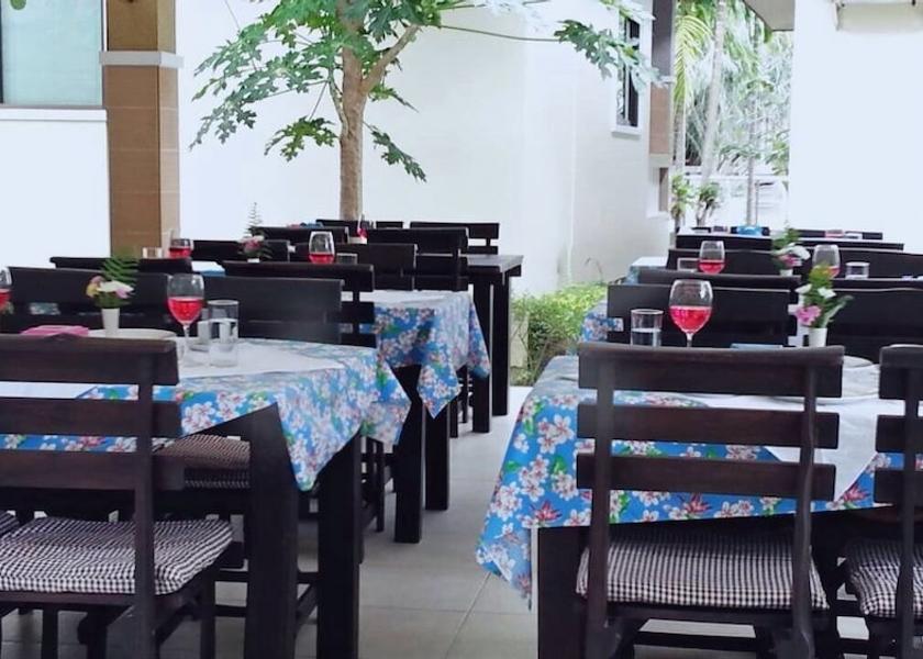 Phuket Province Rawai Dining Area