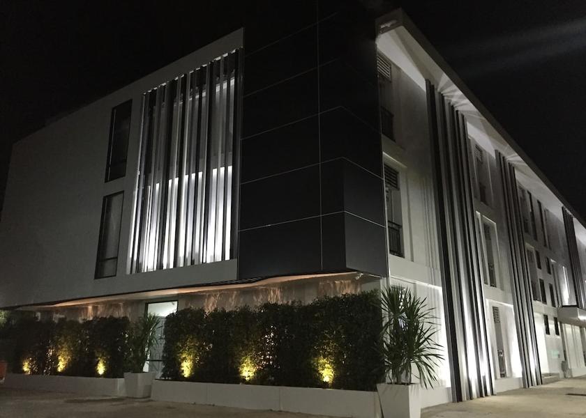 Sakon Nakhon Sakon Nakhon Exterior Detail