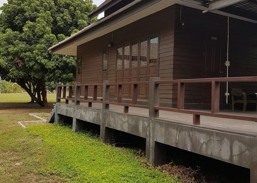 Chiang Mai Province Mae Taeng Exterior Detail