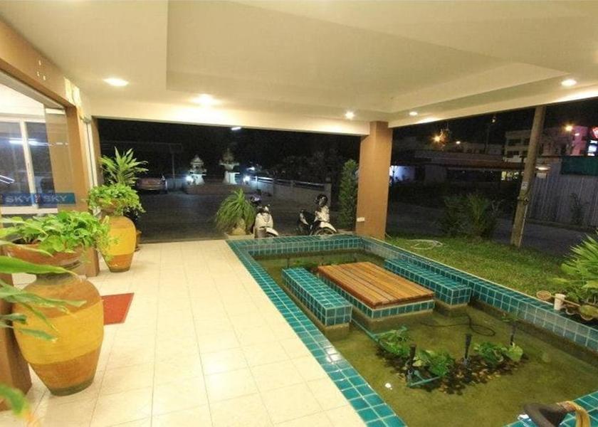 Chonburi Chonburi Terrace