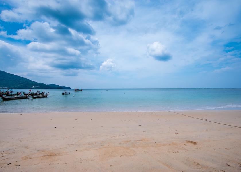 Phuket Sa Khu Beach