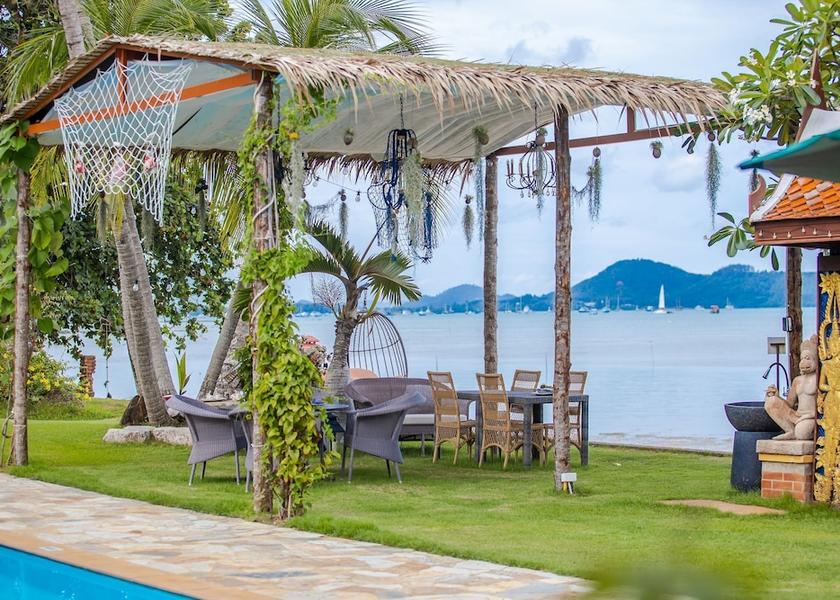 Phuket Rawai Facade