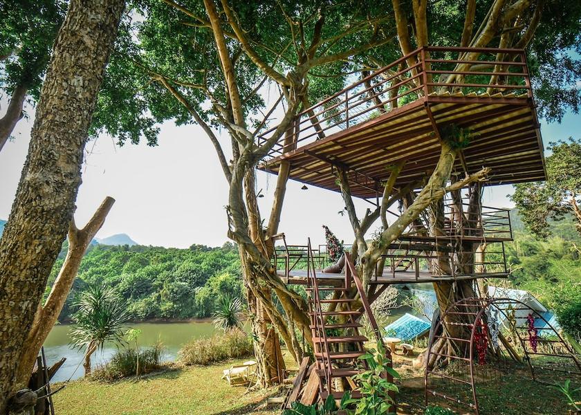 Kanchanaburi Province Sai Yok Exterior Detail