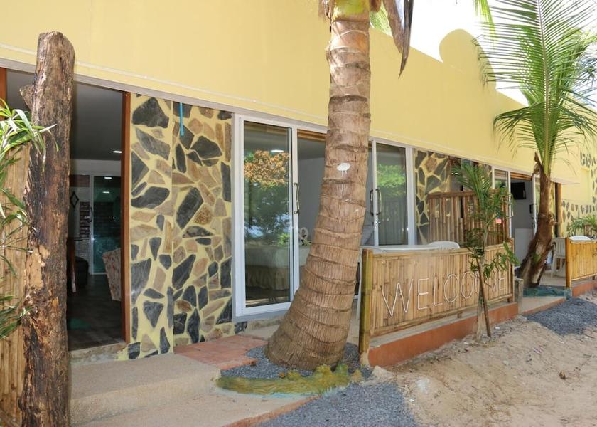 Phuket Province Sa Khu Property grounds