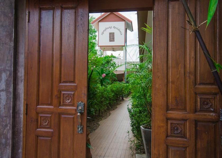 Phuket Province Rawai Property entrance