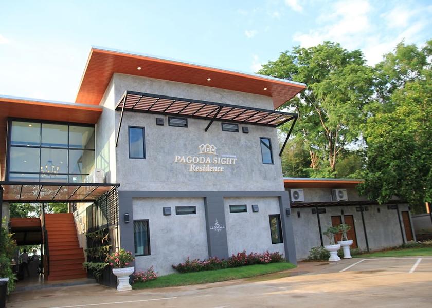 Nan K. Phu Pieng Entrance