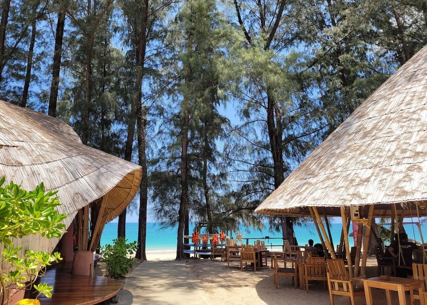Krabi Province Ko Lanta Reception