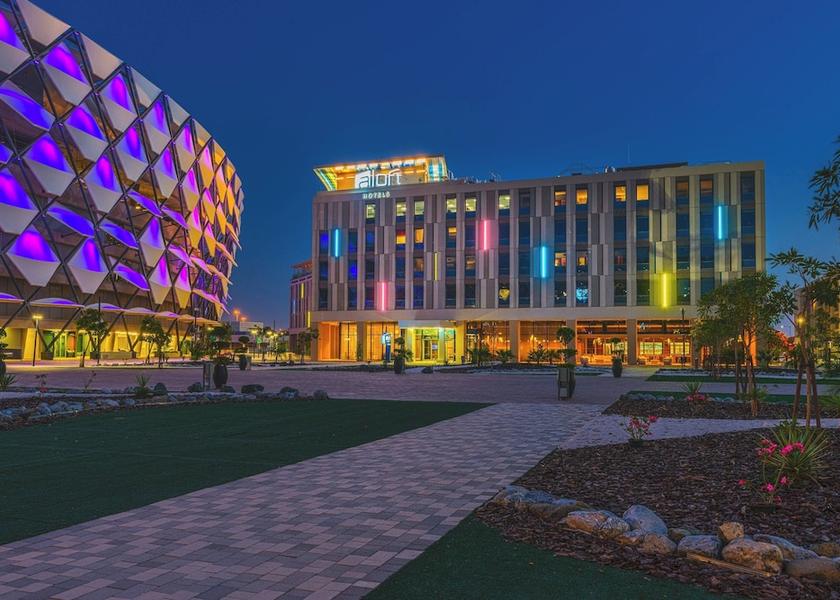 Abu Dhabi Al Ain Exterior Detail