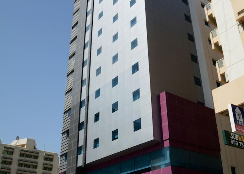 Sharjah (and vicinity) Sharjah Facade