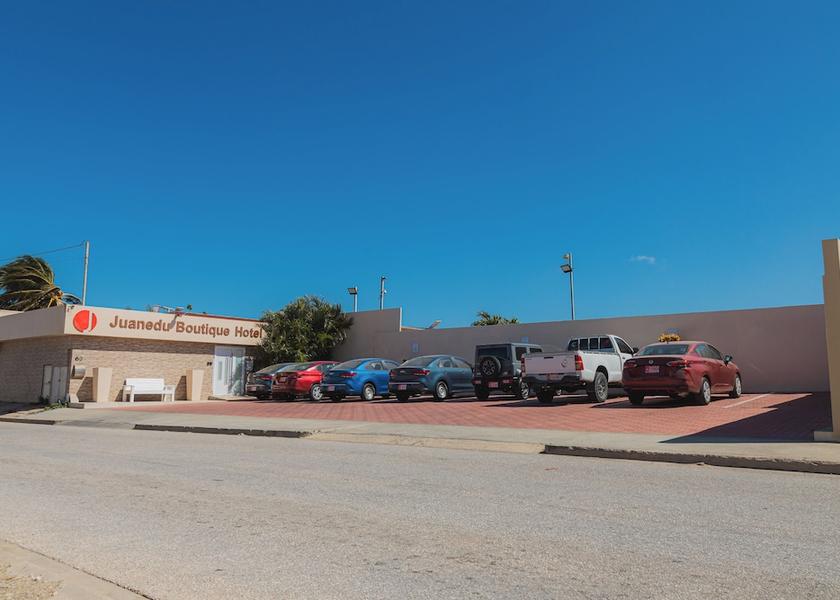  Oranjestad Facade