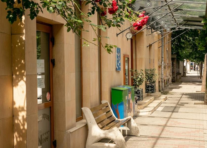  Sofia Front of property