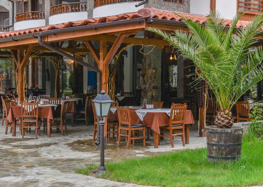 Burgas Nessebar Food Court
