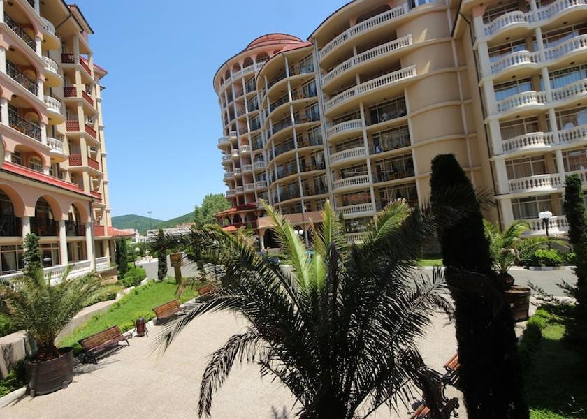 Burgas Nessebar Facade