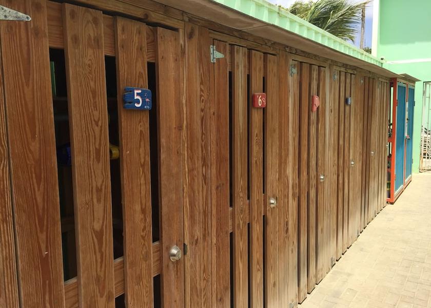  Kralendijk Snow and Ski Sports