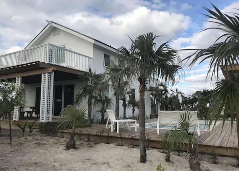 Central Eleuthera North Palmetto Point Room